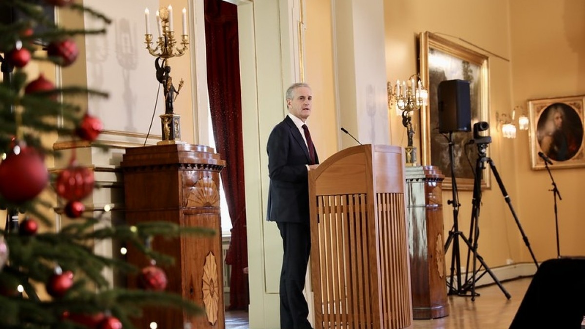 Władze apelują o szczepienia. „Zaraz po Nowym Roku spodziewamy się dużej fali zakażeń”