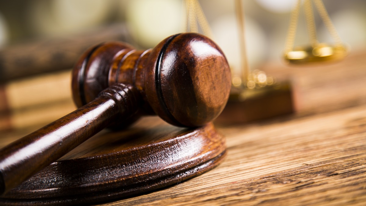 Znęcał się nad swoimi psami i odbywał z nimi stosunki seksualne. 20-latek trafi do więzienia