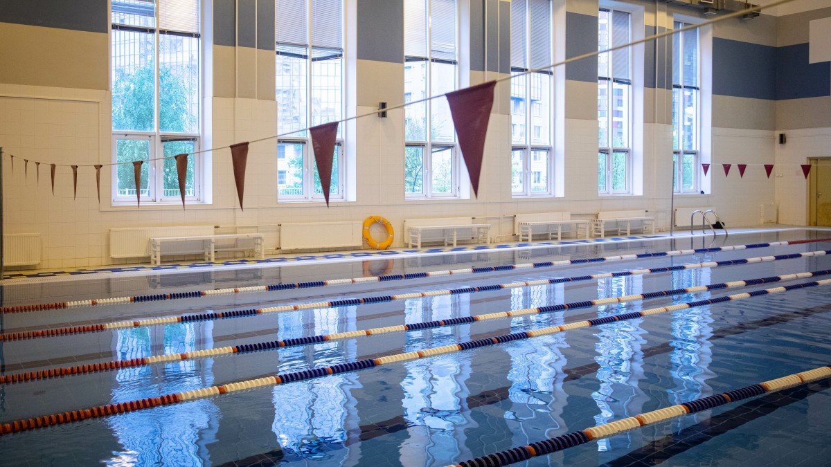 Norweskie gminy oszczędzają na prądzie: w przedszkolach będzie zimniej, a baseny zaliczą zimową przerwę