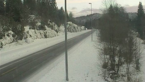 Atak zimy w południowej Norwegii: kierowcy muszą przygotować się na utrudnienia