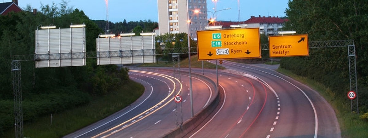 Na niektórych drogach pojedziemy szybciej. Oslo zawiesza miljøfartsgrense