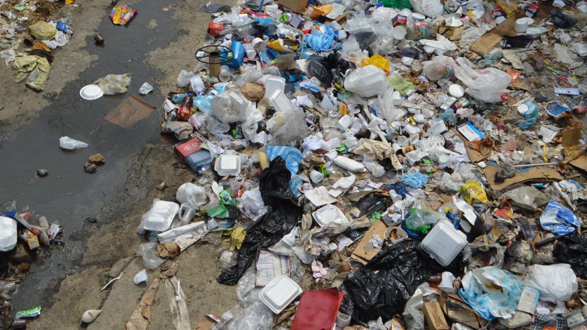 Norwegia dostosowuje prawo do międzynarodowych wymagań: zakaz wywożenia śmieci do krajów rozwijających się