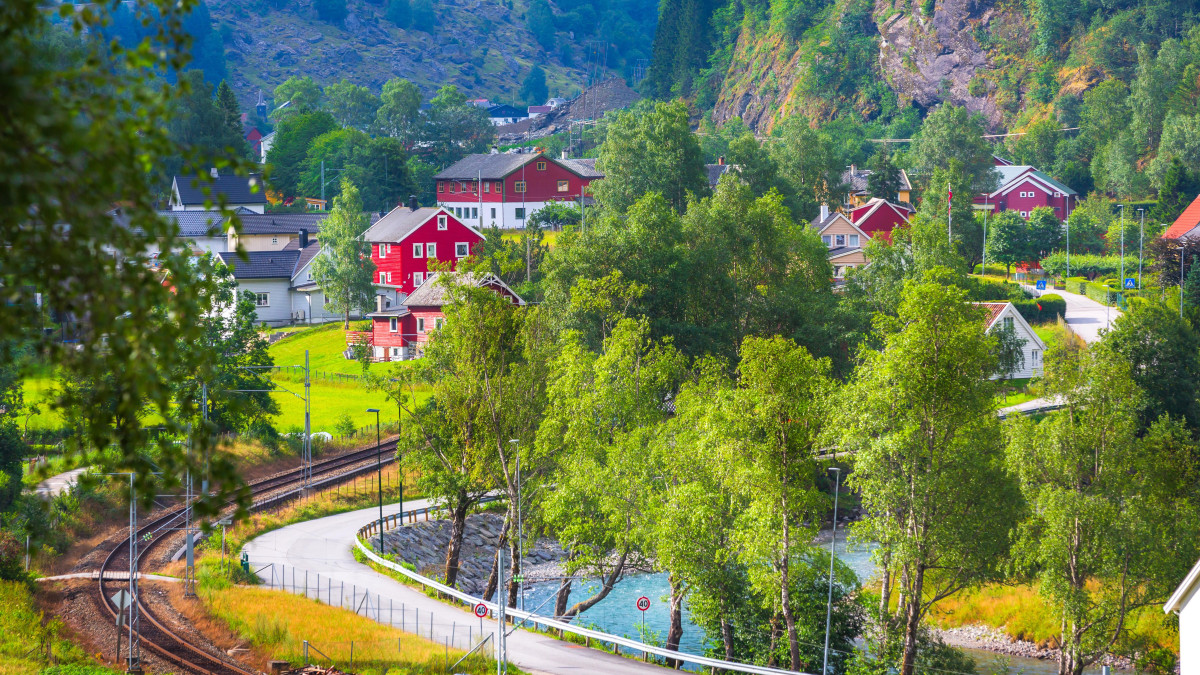 Słaba korona to magnes na podróżujących? Turystyka ratuje sezon w Norwegii