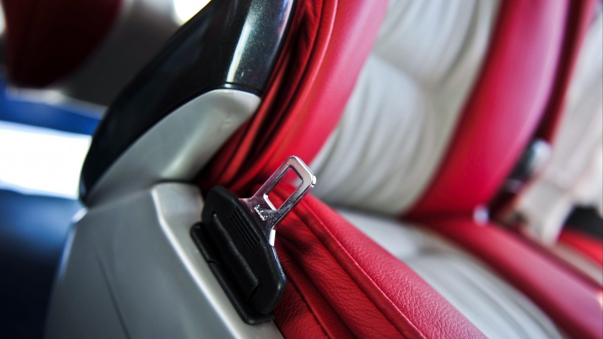 Nie zapinasz pasów w autobusie? Dostaniesz mandat