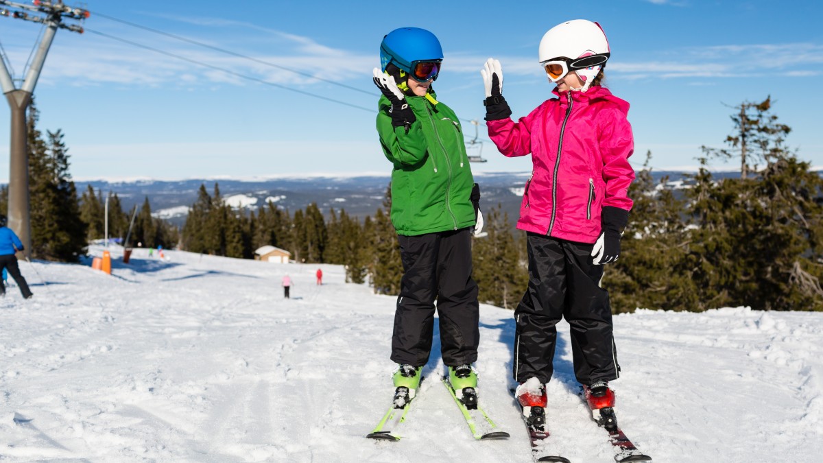 Ferie zimowe 2023: rozpoczynają się dla uczniów z tych okręgów