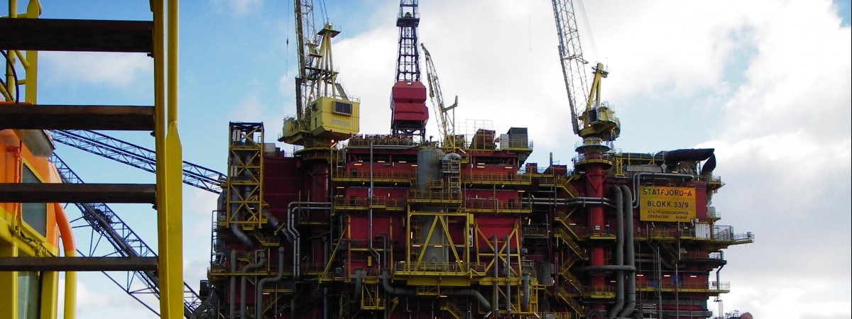 Zrezygnować z inwestycji w ropę i gaz? To może być przełomowy krok funduszu naftowego