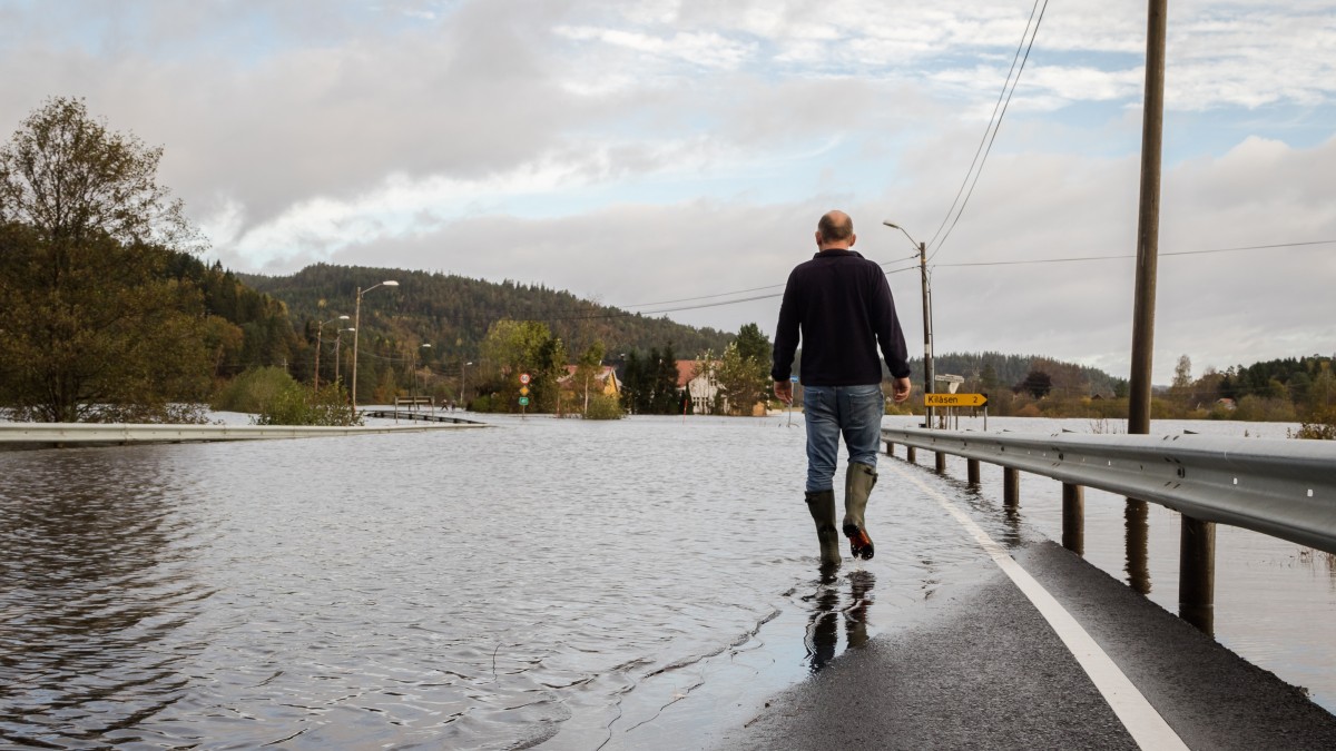 Ostrzeżenie dla południowej Norwegii: zagrożenie powodziami, osuwiskami i silnymi podmuchami wiatru