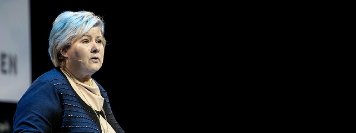 Premier Norwegii: Nie odbierzemy uchodźcom kosztowności, ale część będzie musiała zapłacić za pobyt