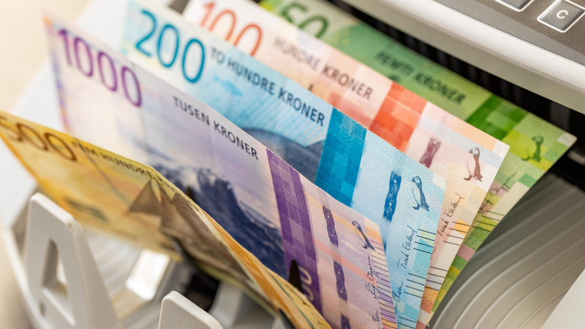 Korona norweska rośnie, kredyty będą tańsze. Znamy decyzję Norges Bank