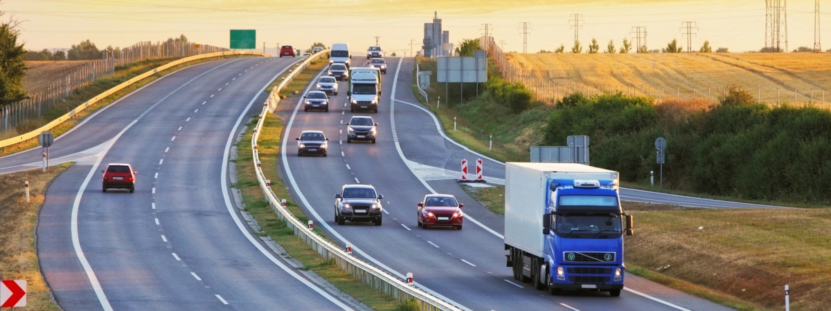 ,,Spalinowe auta niedługo całkowicie znikną