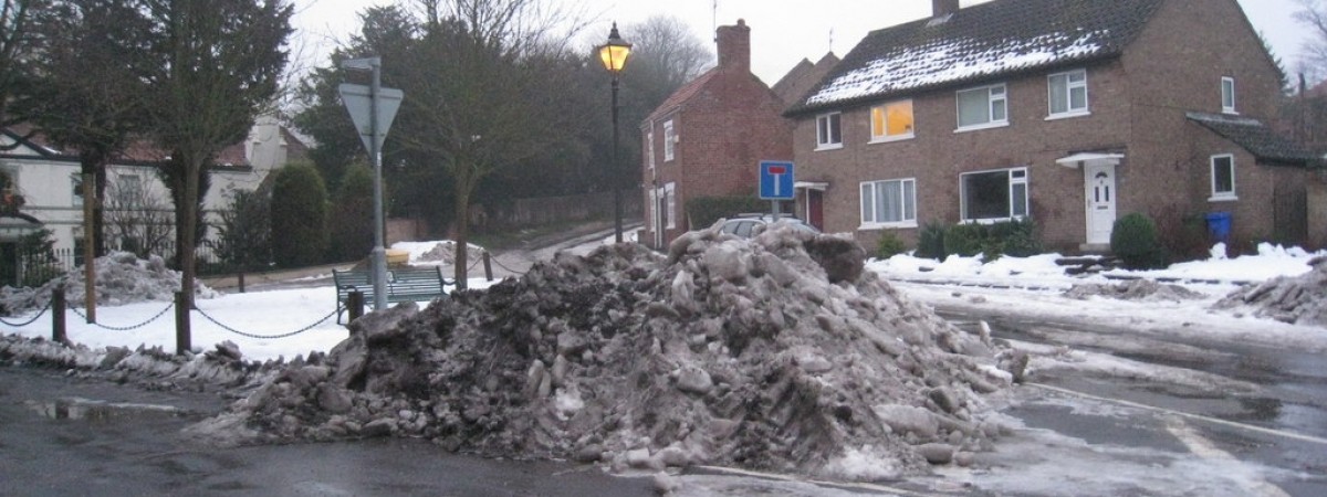 Woda pitna zagrożona zatruciem. Wszystko przez nielegalny wywóz brudnego śniegu