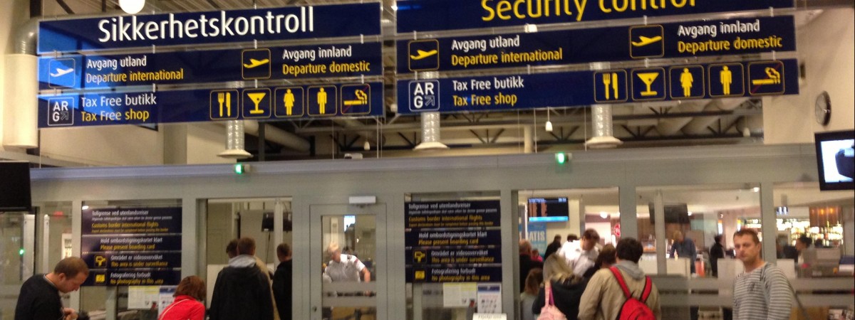 Do Polski na święta: czym, kiedy, za ile?  [PRZEGLĄD]