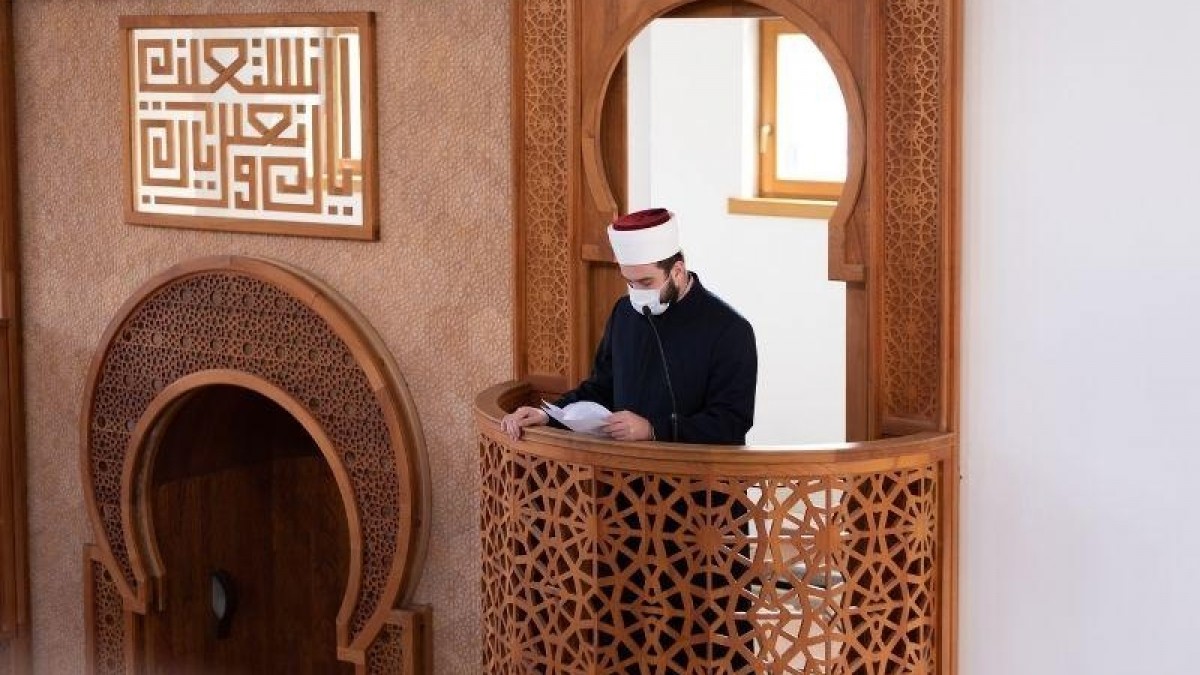 Rozpoczyna się Ramadan: władze apelują do muzułmanów o przestrzeganie obostrzeń