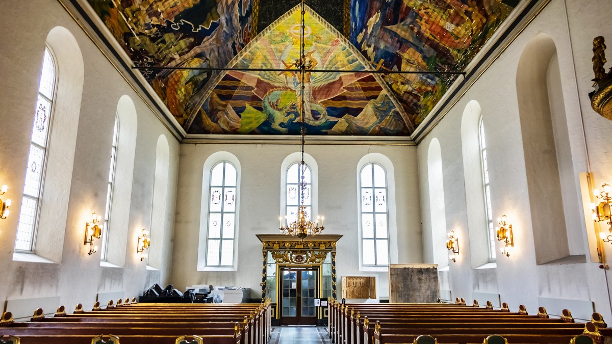 Kościół dostosowuje się do krajowych obostrzeń. Nie będzie mszy wielkanocnych 