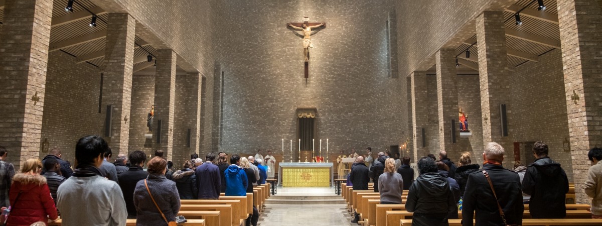 Msze i nabożeństwa w języku polskim w trakcie Wielkiego Tygodnia 