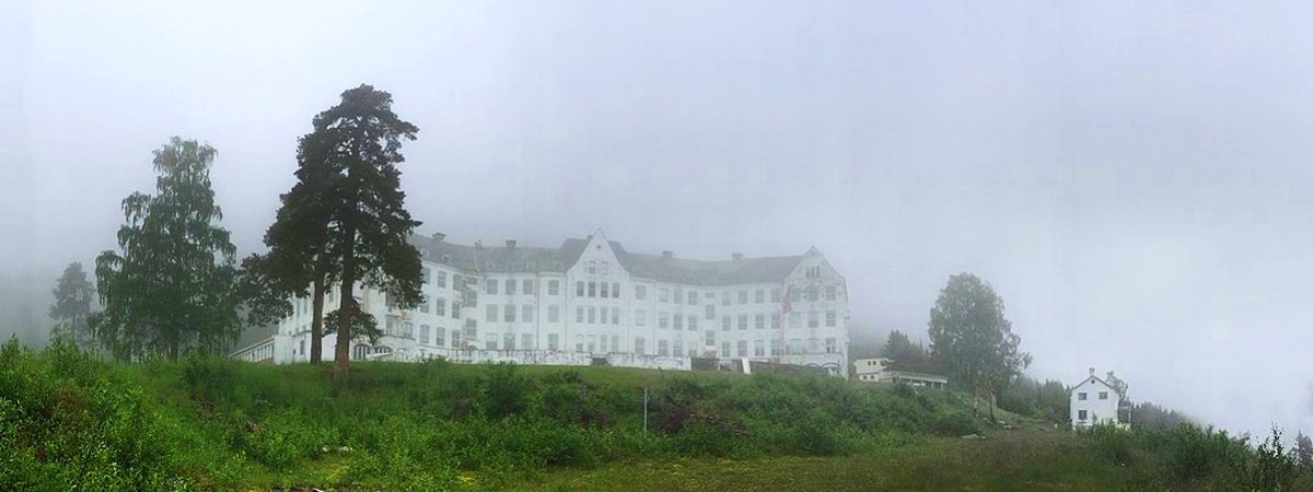 Tylko dla tych, którzy się nie boją: opuszczony psychiatryk Harastølen