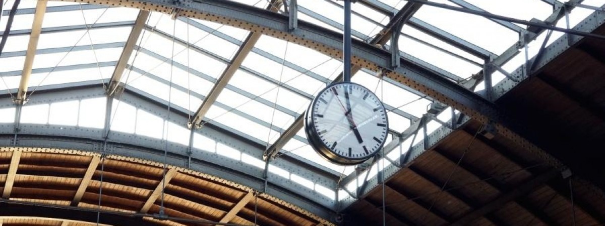 „Hva er klokka?”, czyli jak połapać się w norweskich godzinach [KĄCIK NORWESKIEGO #2]