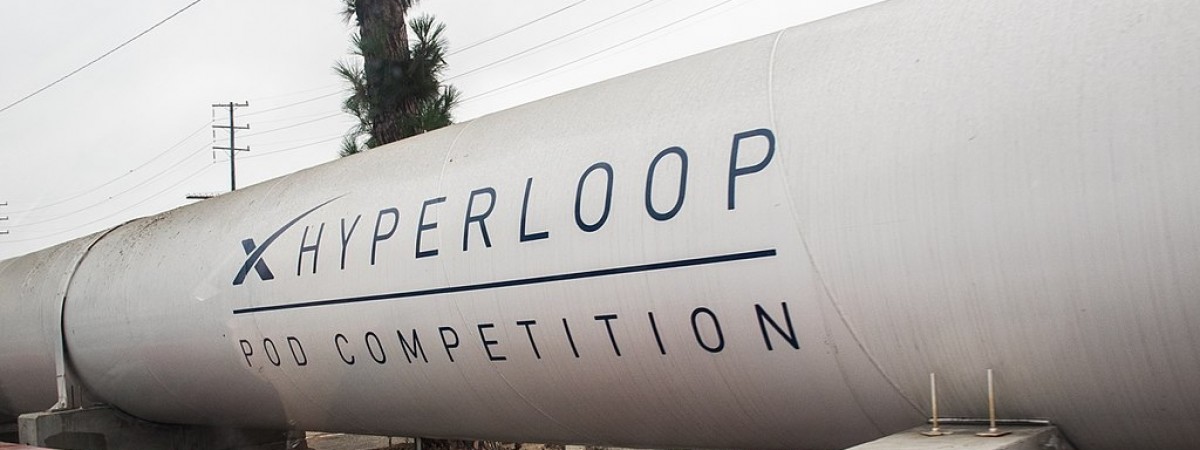 Pomysł Norwegów na szybki transport: chcą wybudować hyperloop dla… łososi