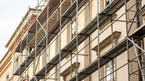 Ponad 23 000 wypadków przy pracy. Najczęstszą przyczyną upadek z wysokości