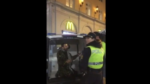 Polak dostał mandat za kostium na Halloween. Przebrał się za… terrorystę.