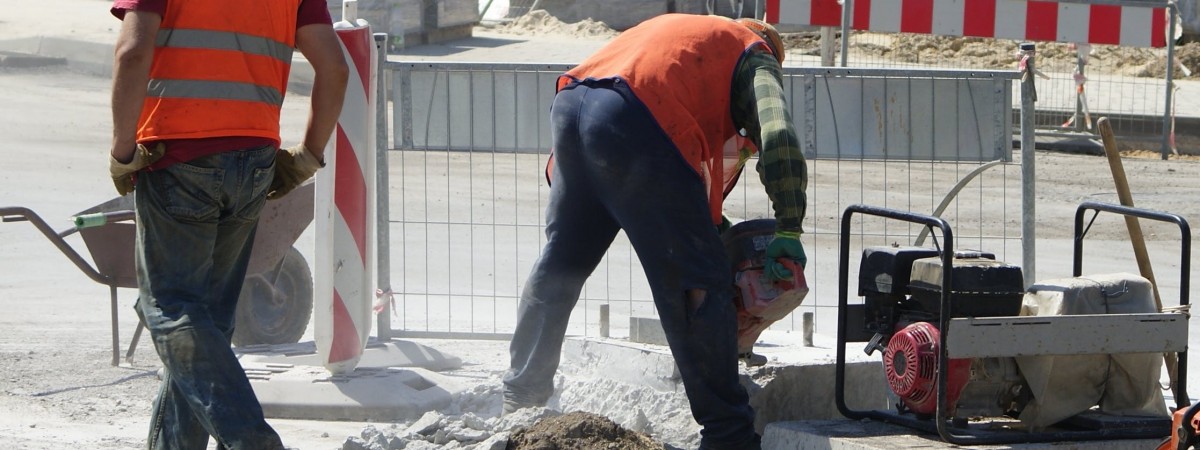 Sprzątanie, hotelarstwo czy budowlanka. Wchodzą nowe stawki dla wszystkich pracowników