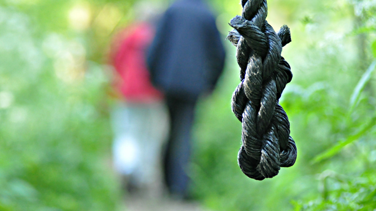 Tragiczne liczby. Samobójstwa „ukryte” w norweskich statystykach?