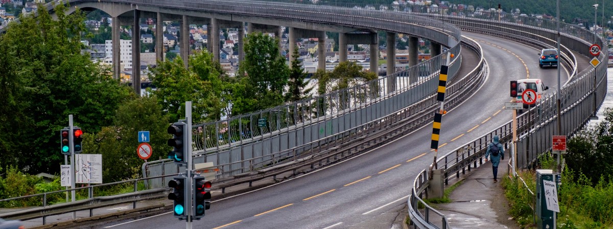 Unikaj podróży samochodem tego dnia, jeśli nie chcesz stać w korkach