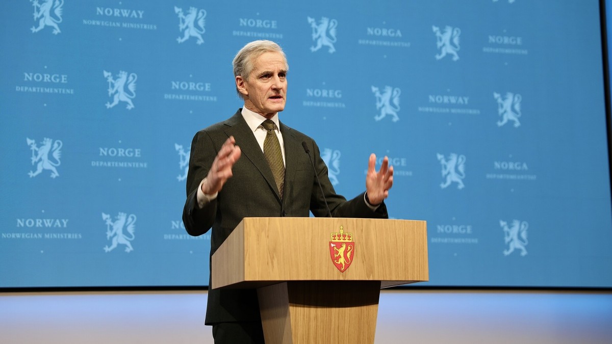 Pełne otwarcie? Nie ma mowy. Rząd łagodzi jednak niektóre obostrzenia