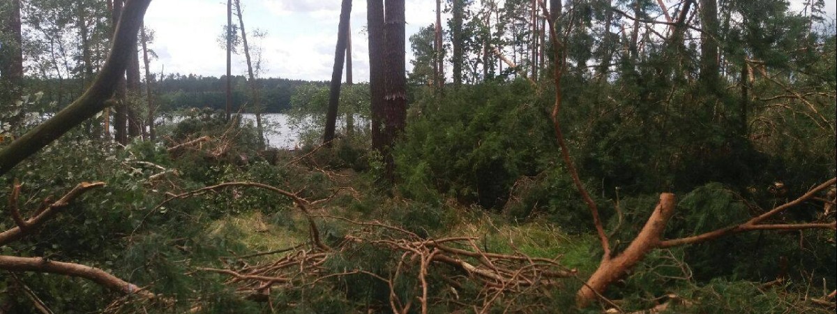 Trwa zbiórka środków na ofiary nawałnic w Pomorskiem. Polacy w Norwegii też mogą pomóc