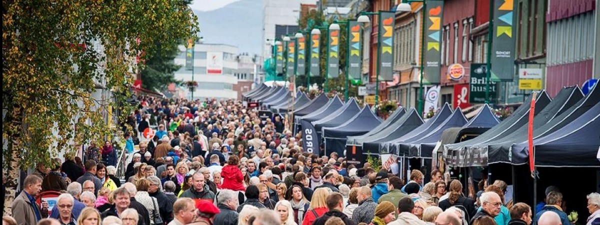 Lokalne produkty podbijają serca Norwegów. SMAK znów przyciągnął tłumy [GALERIA]