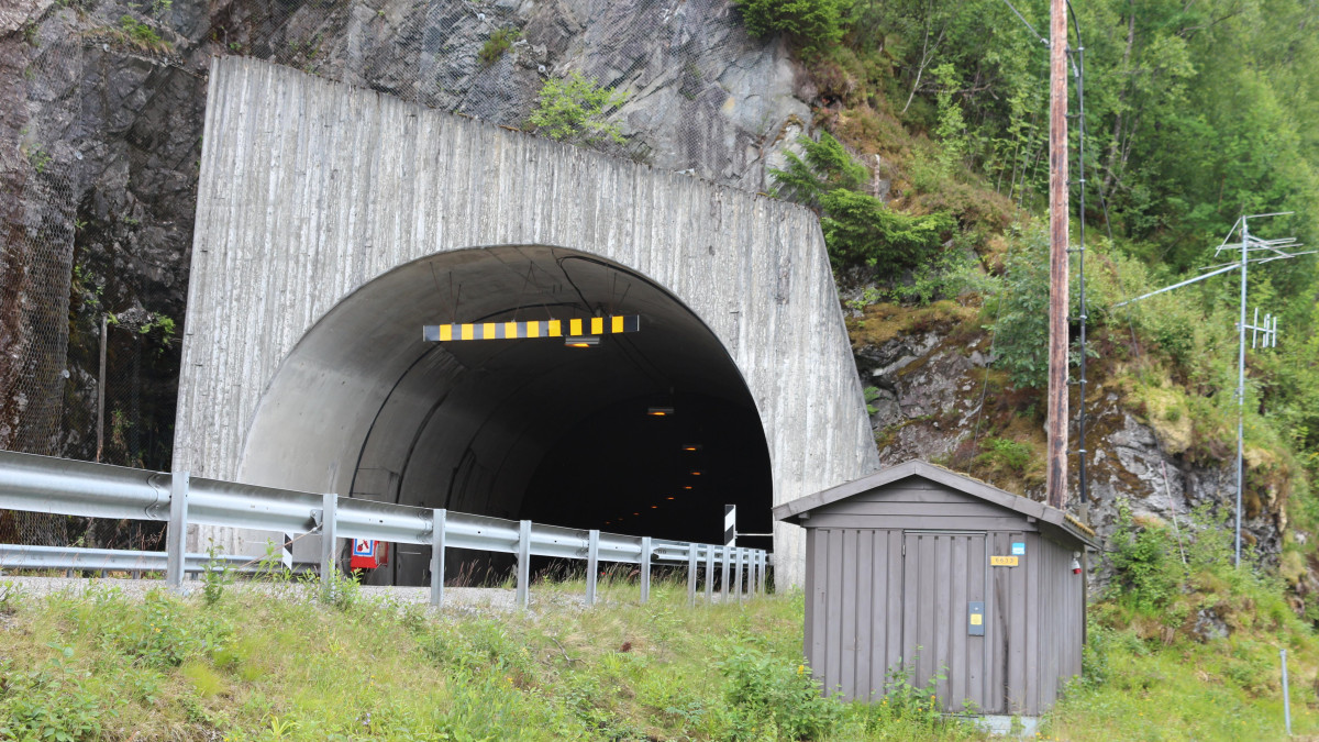 Wiele tuneli w Norwegii nie spełnia unijnych wymogów bezpieczeństwa