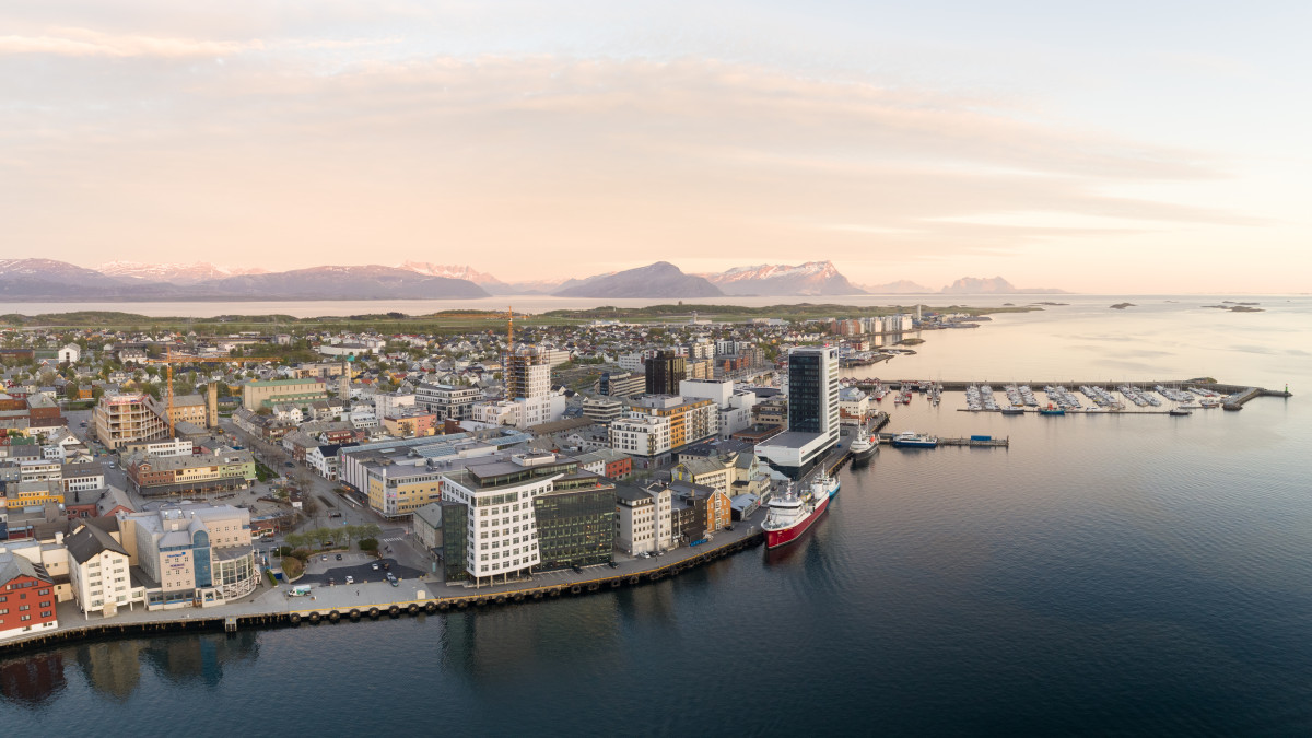 Bodø pełne szpiegów? Policja radzi zachować czujność