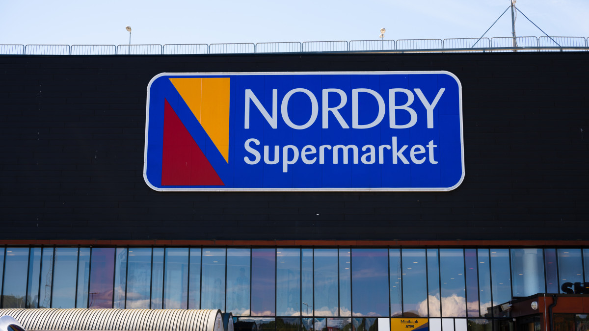 Mocna korona szwedzka nie zniechęca Norwegów. Masowo ruszyli na wielkanocne zakupy przy granicy