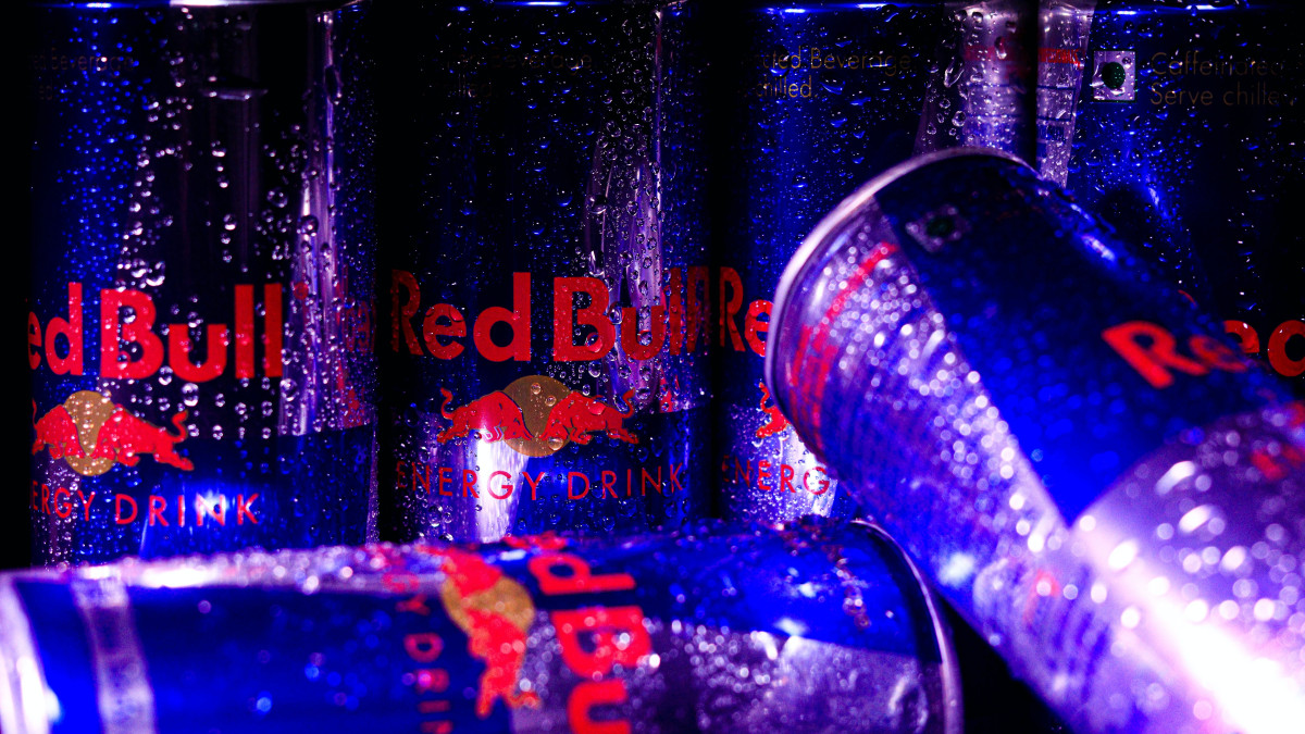 Granica wiekowa na zakup napojów energetycznych: norweskie zdania są podzielone