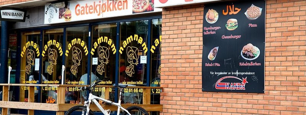 Dość marnowania jedzenia: nowa aplikacja pomoże uchronić przed wyrzuceniem… pizzę i parówki