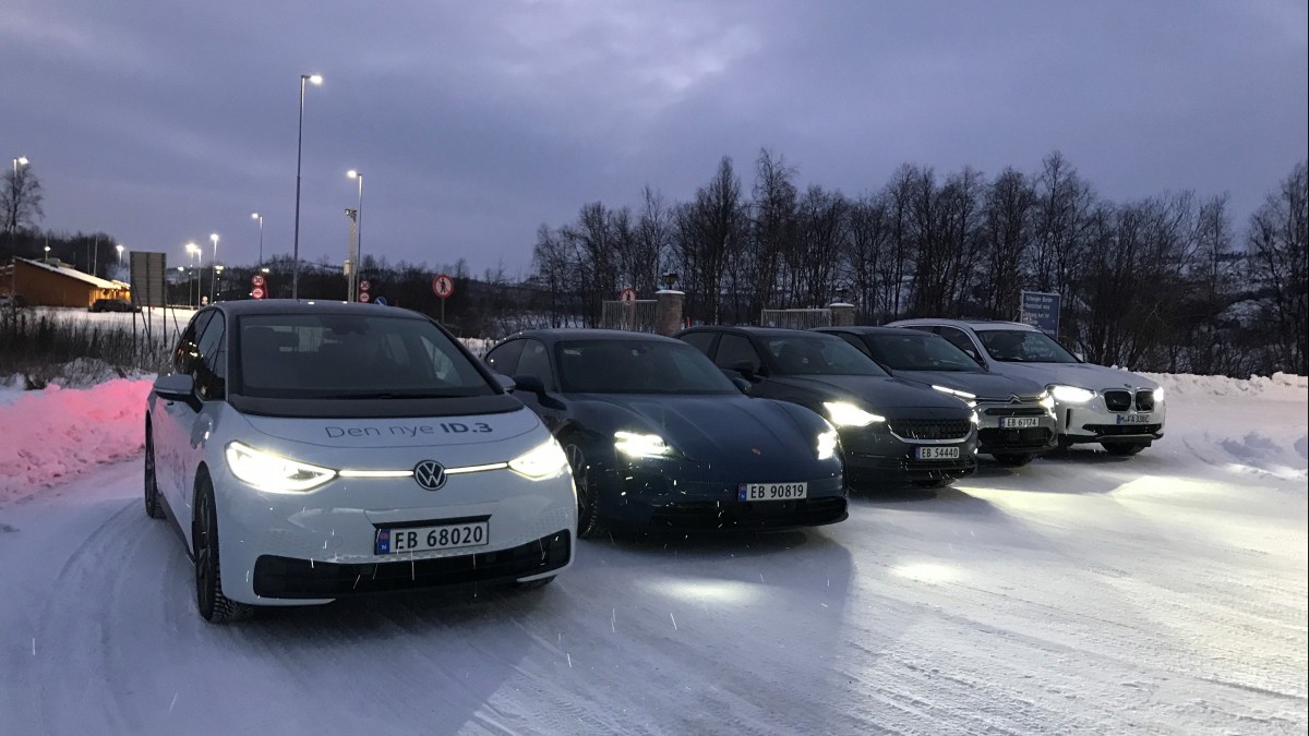 Zimowy test elektryków na dalekiej Północy. Do pokonania ponad 1400 kilometrów