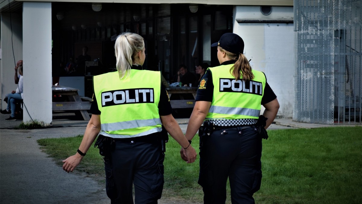 Seksafera w policji: w tle oskarżenia o molestowanie i wykorzystywanie młodych funkcjonariuszek