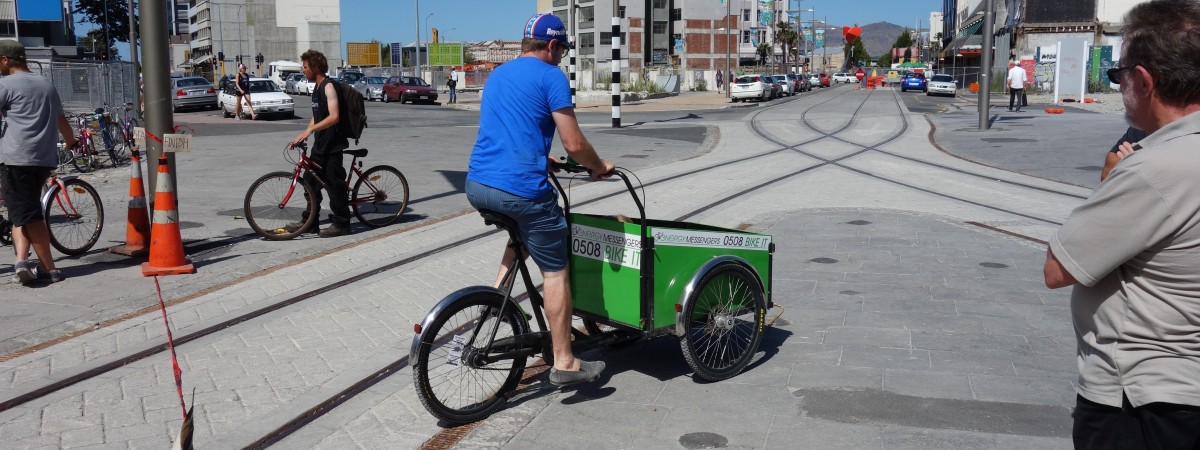 Oslo walczy z samochodami. Władze dopłacają do rowerów elektrycznych