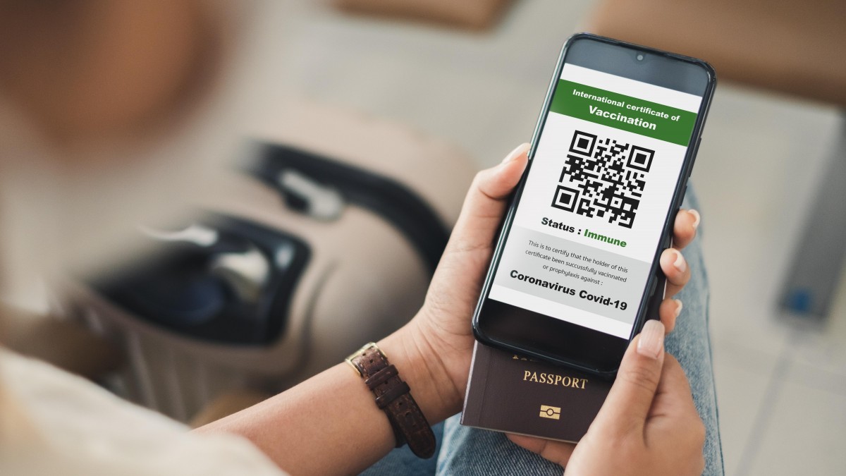 Paszporty covidowe w Norwegii w użyciu jeszcze przez rok? Resort zdrowia: to na wszelki wypadek