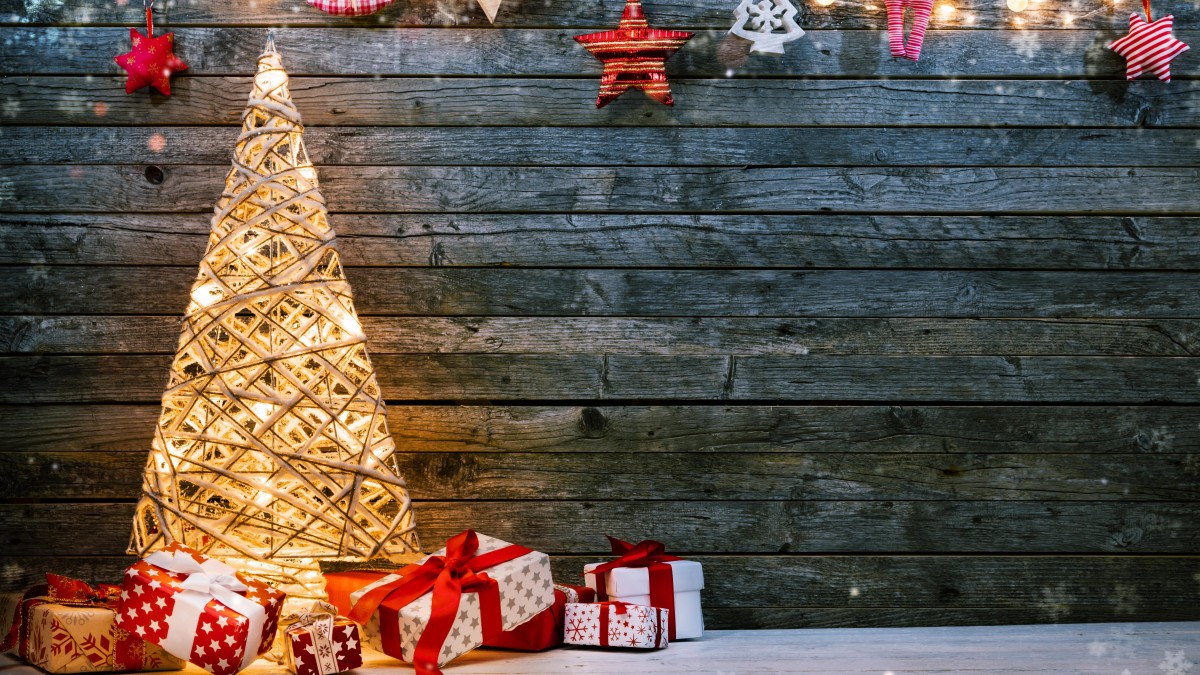 Życzymy Wam zdrowych i spokojnych Świąt 2020