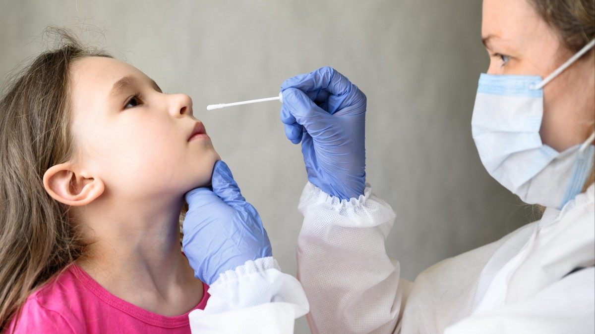 Testy zastąpią kwarantannę infekcji. Zmiany dla dzieci i młodzieży