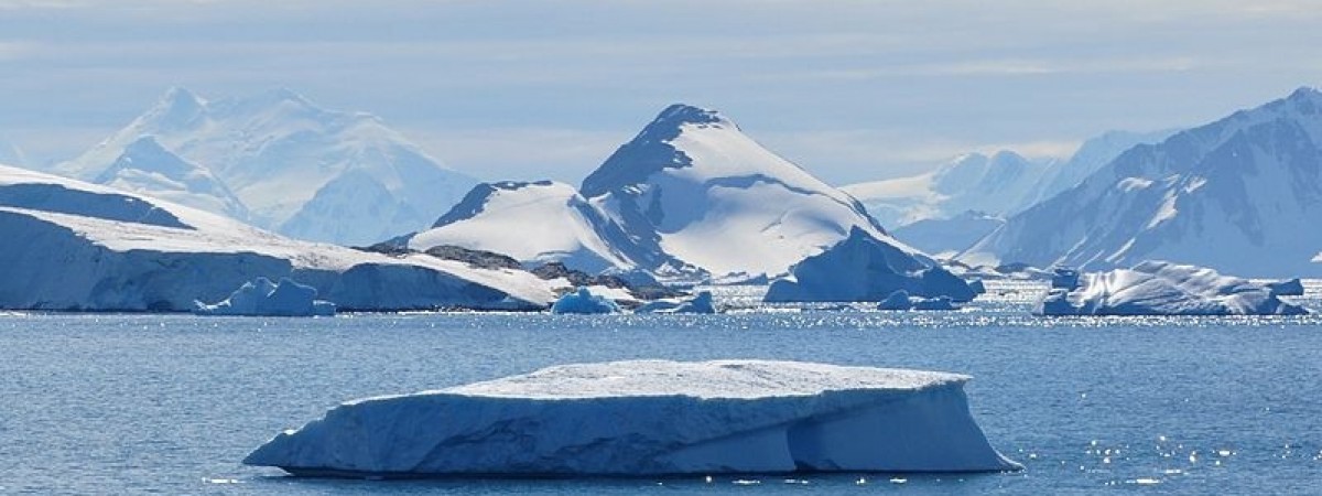 Wyruszą po najstarszy lód na świecie. Norwegowie z Instytutu Polarnego mają wielkie plany