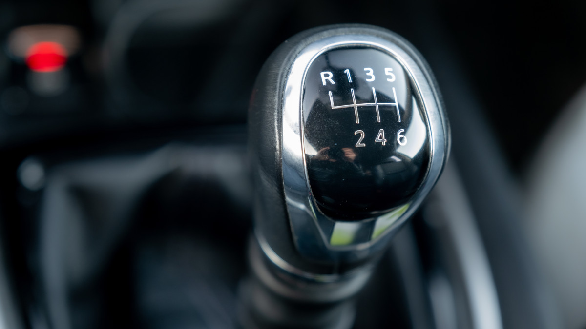 W Norwegii tylko automat? Szkoły jazdy rezygnują z manualnych skrzyni biegów