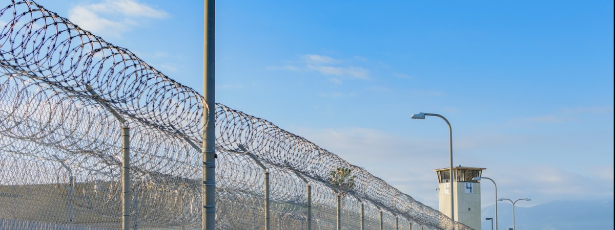 Polacy z wieloletnim wyrokiem za przemyt amfetaminy. Sąd: „To zasłużona kara”