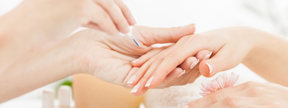 Ile kosztują zadbane paznokcie? Z wizytą w jednym z popularnych Nail Barów w Stavanger