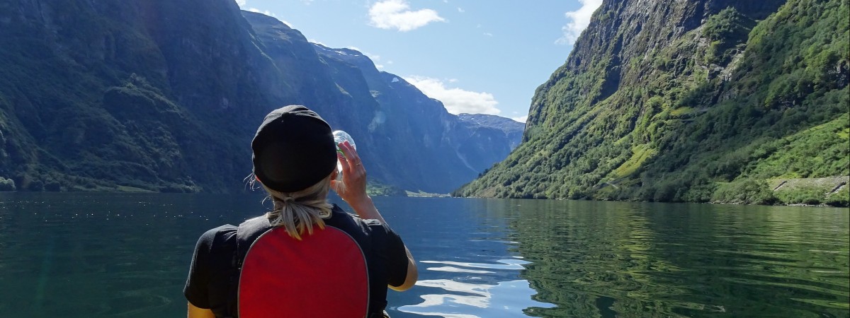 Debiut w kajaku na północnych wodach: przydadzą się gwizdek i... umiejętne wywrotki