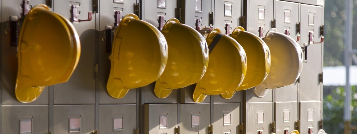 Przestój w pracy? Skierowanie na permittering? Sprawdź, co dalej