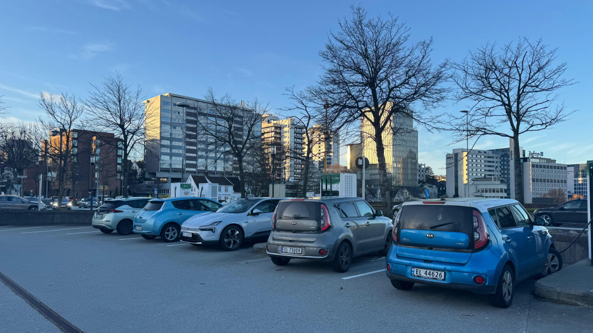 Milion coraz bliżej. Liczba samochodów elektrycznych w Norwegii stale rośnie