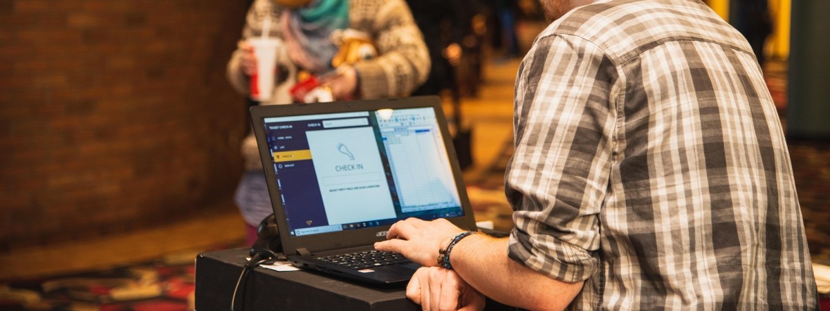 Bilety kinowe nad fiordami potrafią uderzyć po kieszeni. Drożej jest tylko w jednym kraju