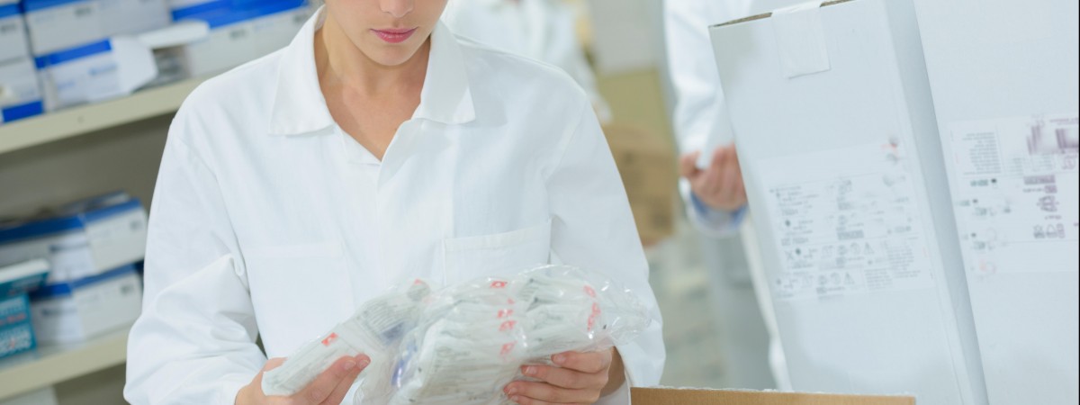 Dostawa maseczek dotarła do Norwegii. „To towar deficytowy”